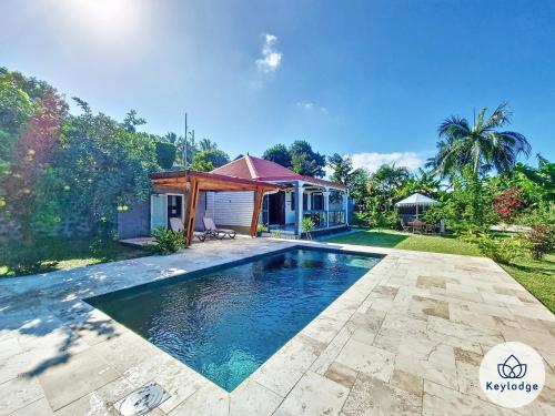 Gîte Réunion Paradis 3 étoiles, 88 m2 avec piscine et vue mer à Saint-Pierre - Location saisonnière - Saint-Pierre