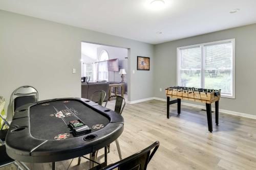 Spacious Scotrun Home with Game Room, Amenity Access