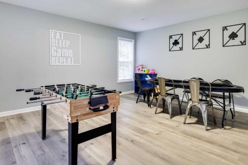 Spacious Scotrun Home with Game Room, Amenity Access in Scotrun, USA