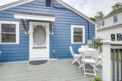 Charming Wareham Cottage Near Bay and Cape Cod!