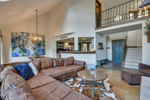 Beautiful Frisco Home with Hot Tub - Walk to Main St! - image 10
