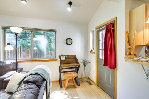 Heart of Bozeman Townhome with Patio Near MSU in Bozeman, USA