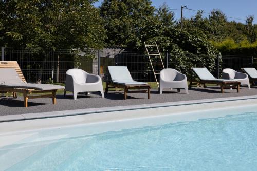 Maison Névez Campagne Calme Piscine