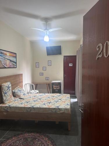Double Room image 1