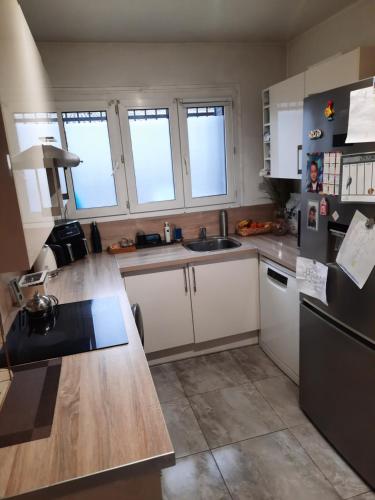 Appartement 2 chambres avec jardin Paris Saint Lazare 10mn