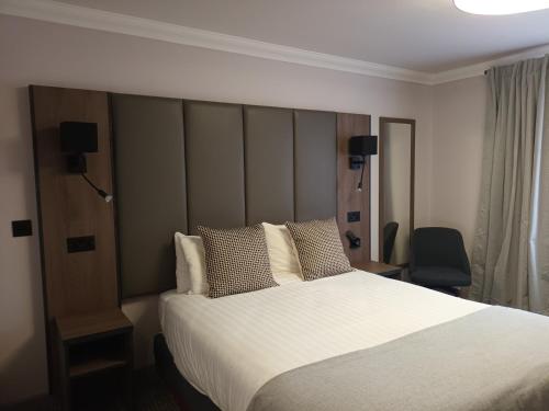 Corn Mill Lodge Hotel, Лидс (фото 3)