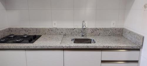 Kitchen, Apartamento com Piscina nos Acores in Armacao