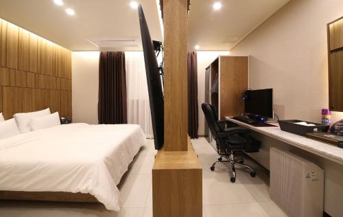 Brown Dot Hotel Sinan