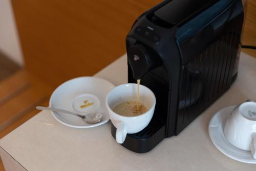 City Hotel Miskolc - image 11