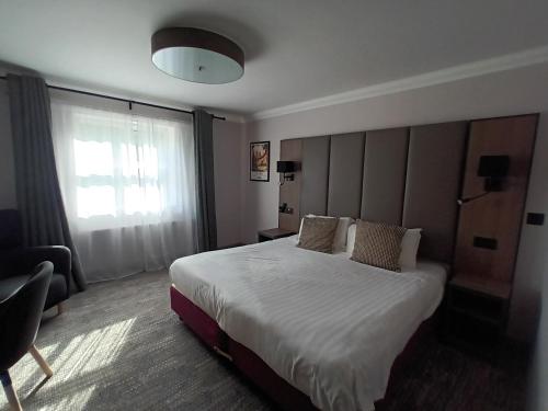 Corn Mill Lodge Hotel, Лидс (фото 7)