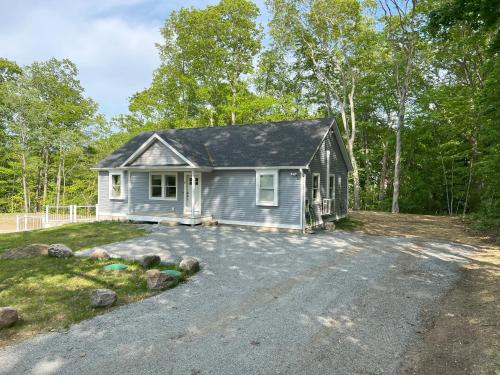 Gardner Lake 2 Queen/1King/2 Bath/Laundry- Private in Salem, USA