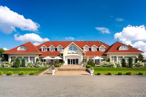 Hotel Millenium - image 2