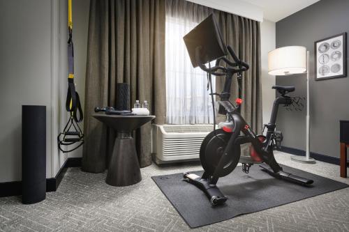 Cumberland House Knoxville, Tapestry Collection by Hilton