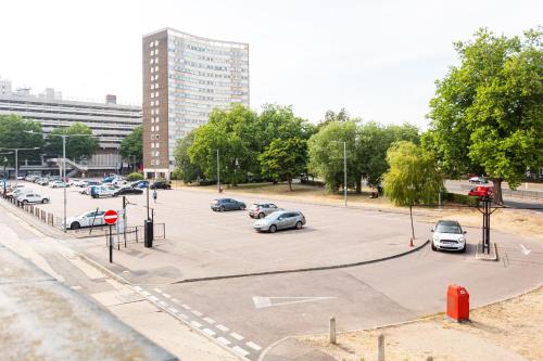 Family Comfort - Southend Stays