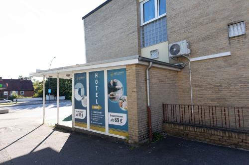 Hotel Hanseat Hamburg - main image