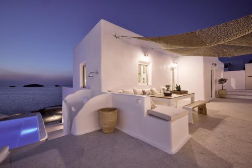 Infinity Villa milos