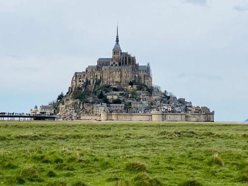 Maison 5 p, face Mont St Michel - Location saisonnière - Huisnes-sur-Mer