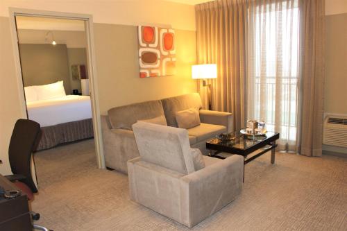 Crowne Plaza - Chicago West Loop, an IHG Hotel