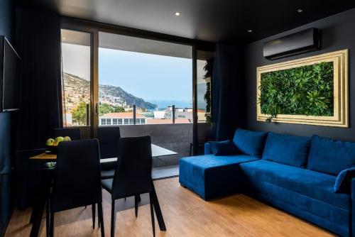 Blue, Funchal