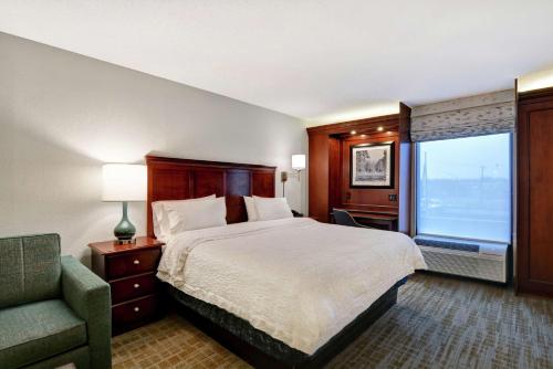Hampton Inn Beckley - image 10