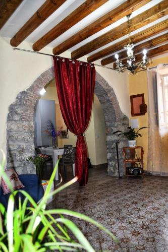 L' Arco Antico - Roccapalumba
