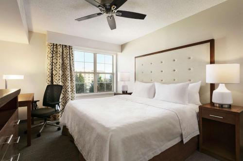 Homewood Suites By Hilton Kansas City-Airport