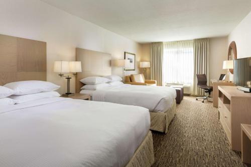 DoubleTree by Hilton Portland Tigard - image 8