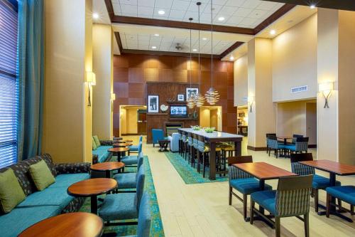 Hampton Inn By Hilton & Suites Sacramento-Elk Grove Laguna I-5