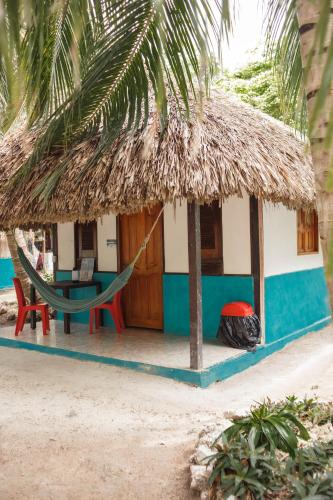 Isla Grande Eco-Hostal