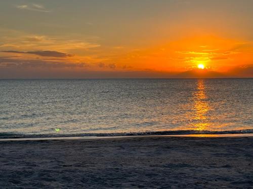 Beautiful Home on LBK in Longboat Key, USA