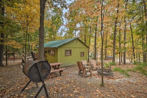 Lucas McCain Cabin 5 Mi to Raystown Lake Launch! in Huntingdon, USA