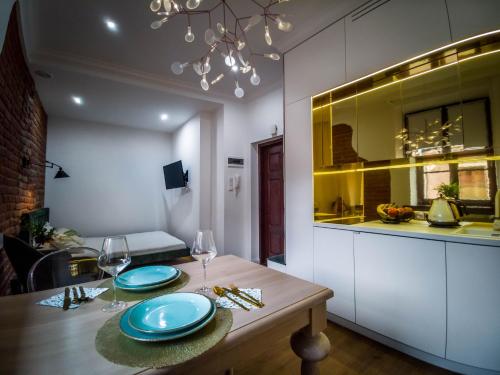 Apartamenty Numer 6 - image 13