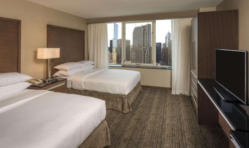 Embassy Suites by Hilton Chicago Magnificent Mile