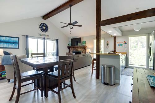 Margaritaville Resort Retreat with Deck and Lake Views - image 11