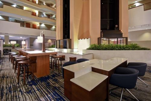 Embassy Suites Charleston in Charleston, USA