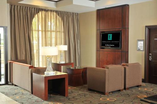 Embassy Suites Des Moines Downtown - image 9