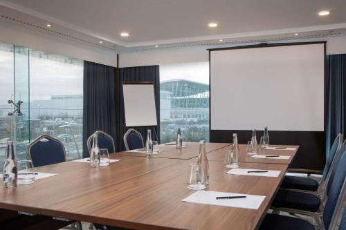 Hilton Dublin Airport - image 14