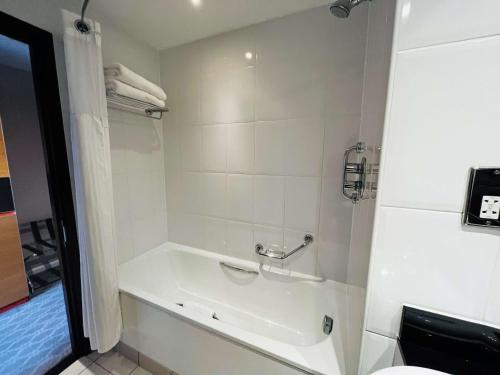 Hilton East Midlands Airport - image 14