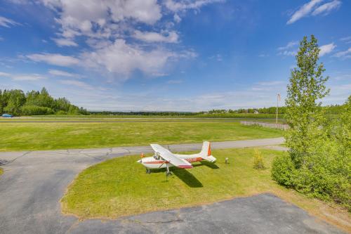 Spacious Family Home with Deck and Million-Dollar View