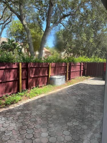 Beautiful Private Home Near Sawgrass 3/3 in Plantation, USA