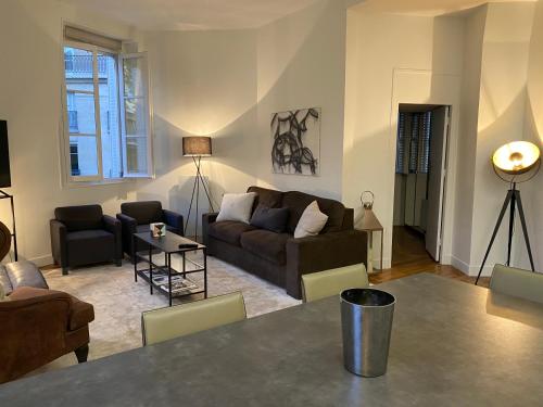 Appartement 3 chambres Paris 7e, Paris