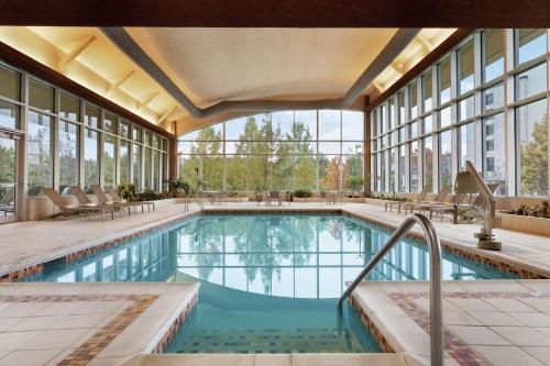 Embassy Suites Huntsville - image 10