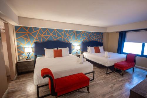 Stay Together Suites - Condominium On The Strip Sleeps 16 - NO RESORT FEE, Las Vegas (foto 4)