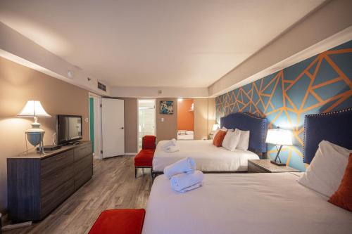 Stay Together Suites - Condominium On The Strip Sleeps 16 - NO RESORT FEE, Las Vegas (foto 5)