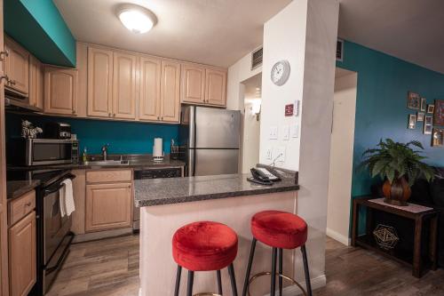 Stay Together Suites - Condominium On The Strip Sleeps 16 - NO RESORT FEE, Las Vegas (foto 9)
