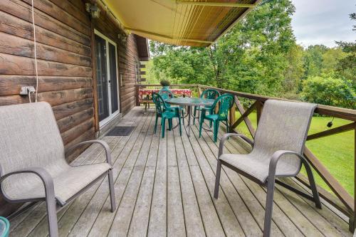 Pet-Friendly Jamestown Cabin with Fire Pit and Deck!