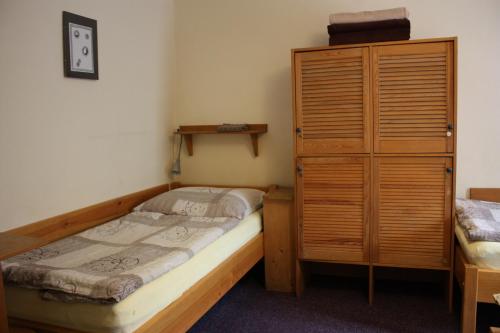 Triple Room with Shared Bathroom room in Hostel Postel