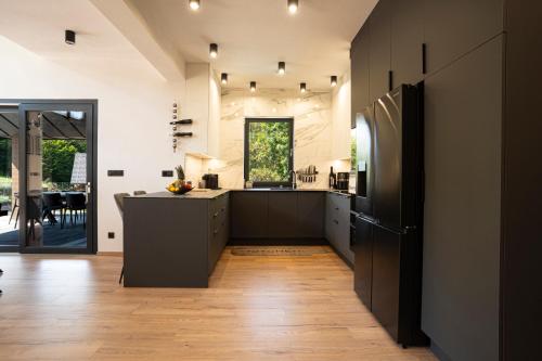 virtuve, Villa pri rybníku STROHM (Villa pri rybniku STROHM) in Štiavnické Bane