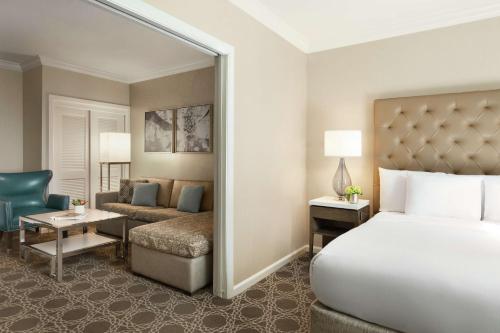One-Bedroom King Suite with Sofa Bed room in Hilton New Orleans/St.Charles Avenue