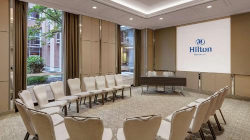 Hilton Munich City - image 11